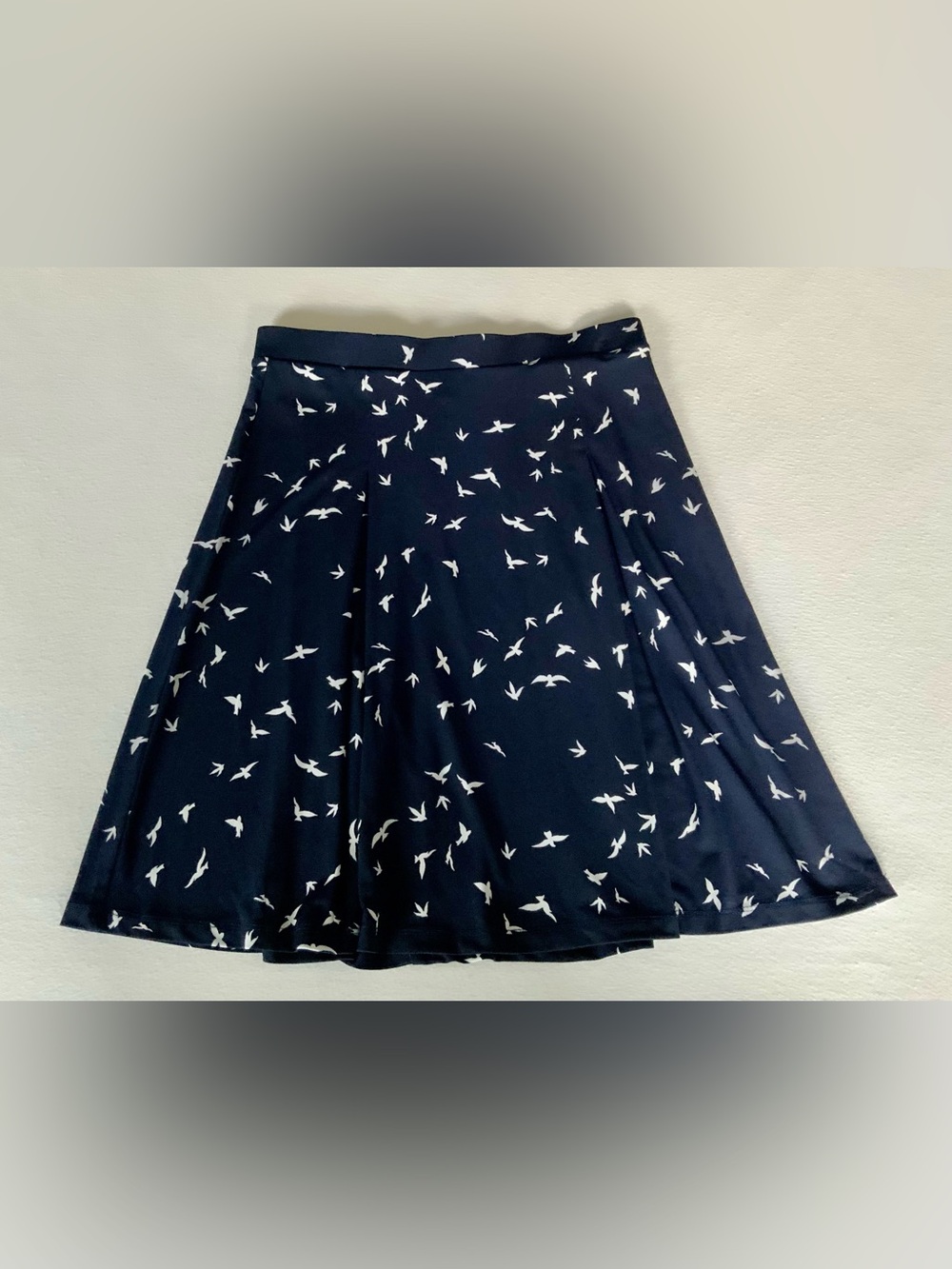 Gilli Navy Bird Print A-Line Flare Pull-On Skirt Size Small